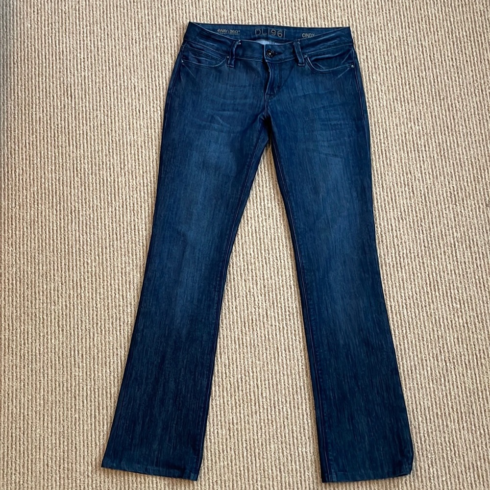 Women’s DL1961 Slim Boot Cut Jeans size 27